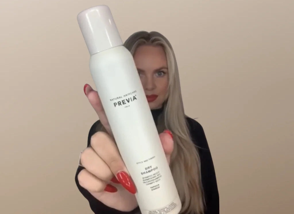 How To Properly Use A Dry Shampoo