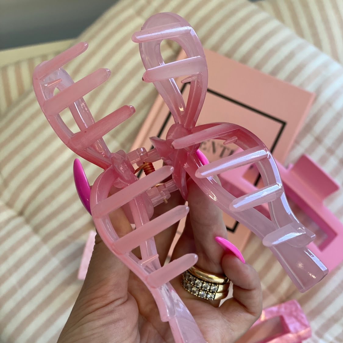 The Bow XXL Ombre Pink • Ekstra stor sløjfe hårklemme