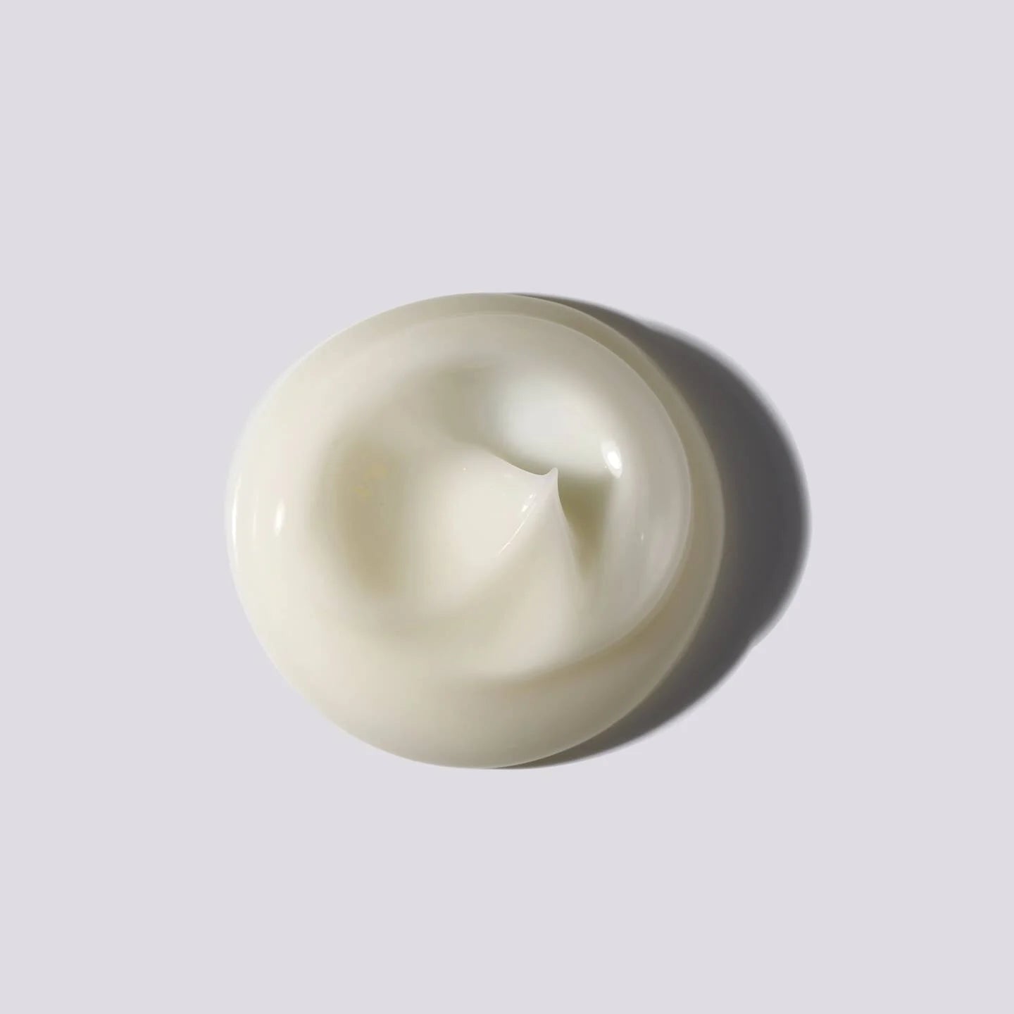 Shu Uemura Essence Absolue Overnight Hair Serum